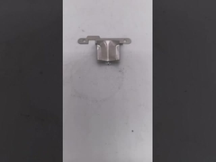 Matriz progressiva de chapa metálica